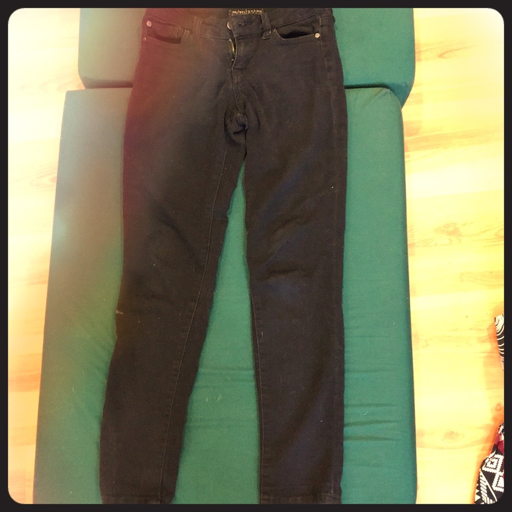 Black jeggings